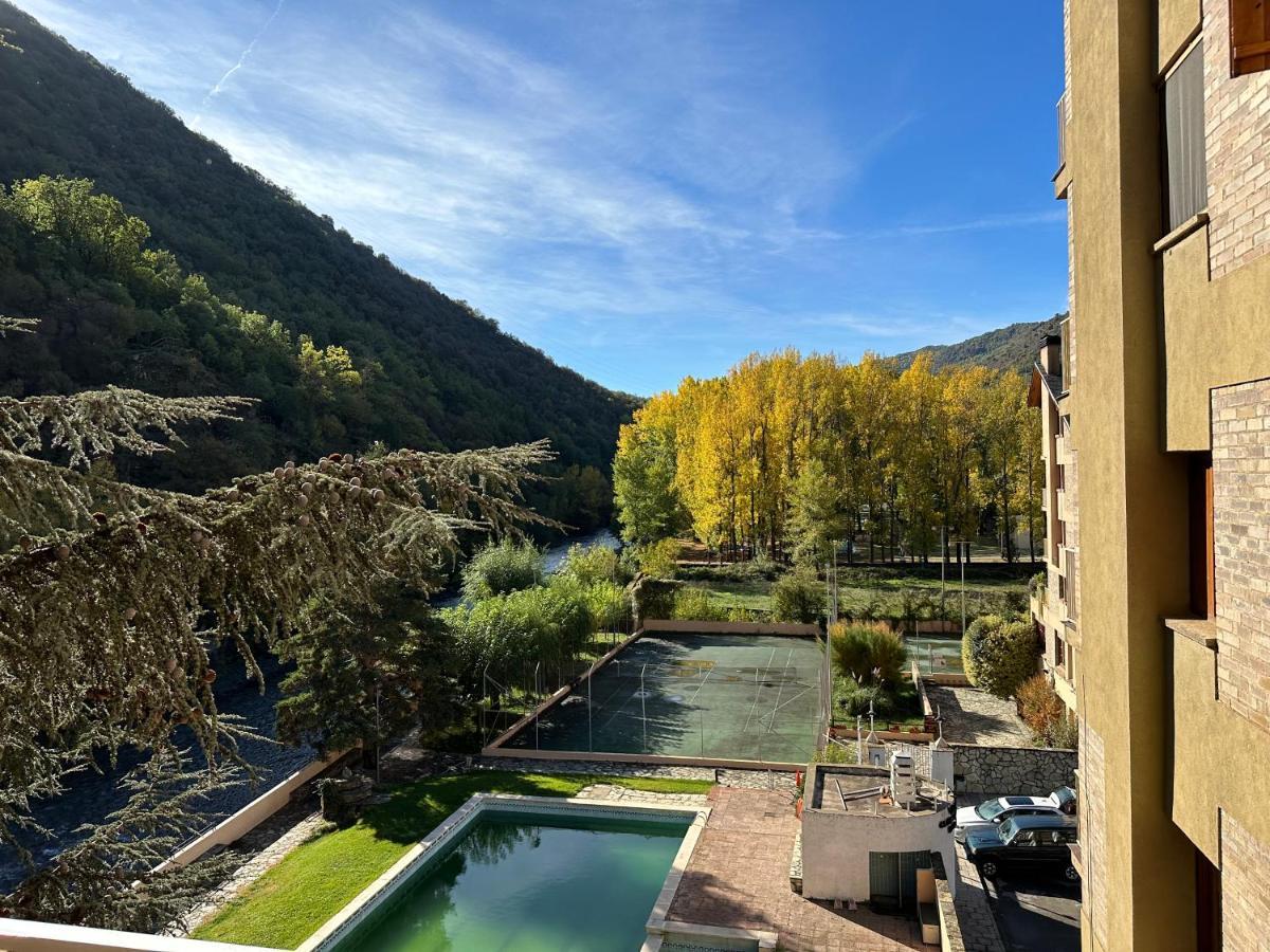 Apartament Rialp Amb Vistes Al Riu Noguera Pallaresa Eksteriør bilde